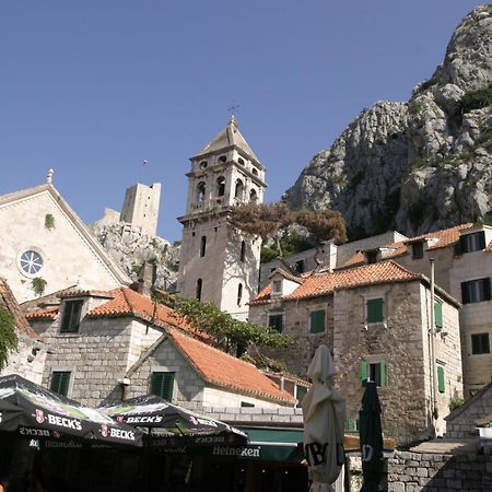Luxury City Centre Apartment With Stunning View Omiš Zewnętrze zdjęcie