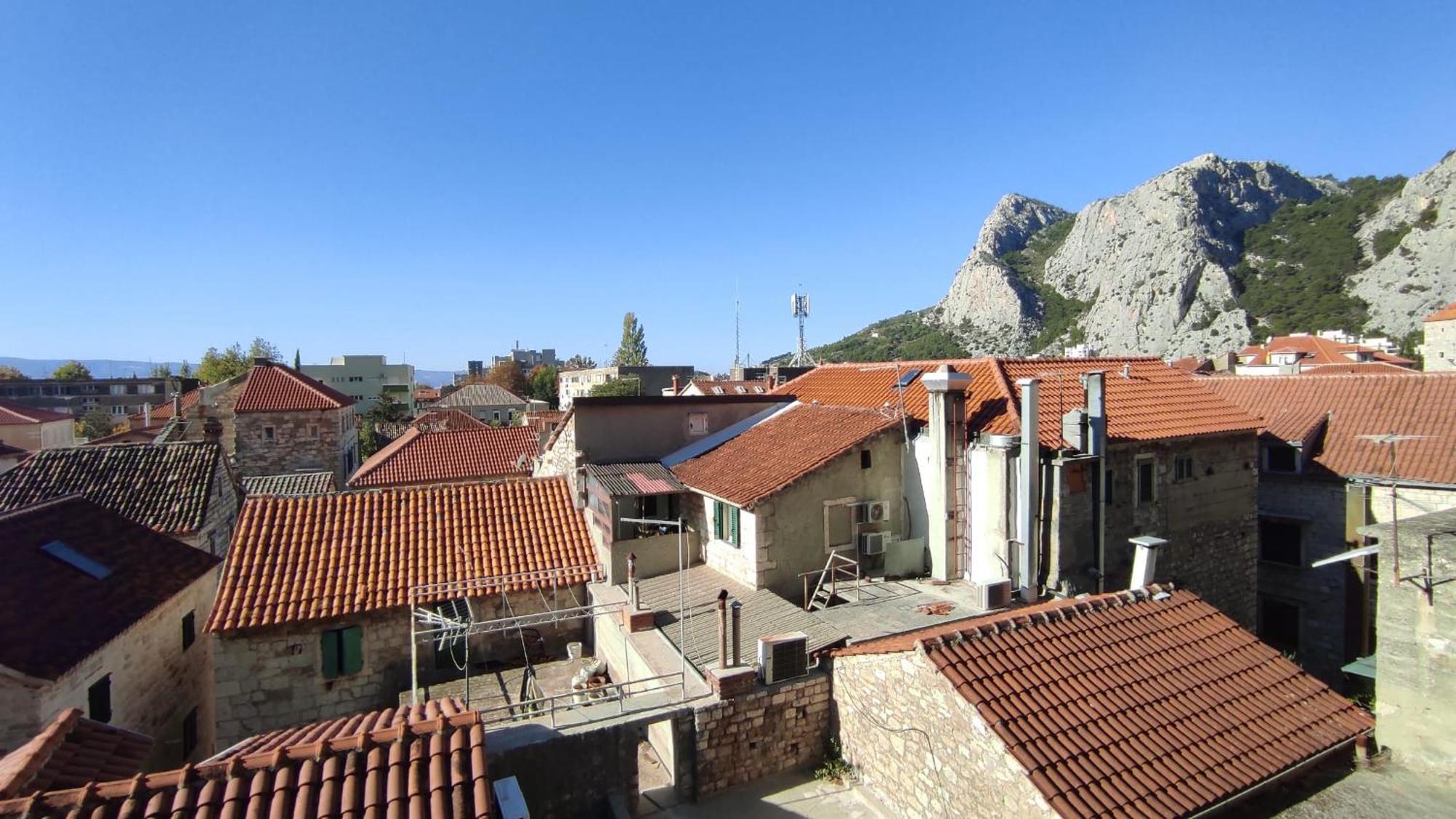 Luxury City Centre Apartment With Stunning View Omiš Zewnętrze zdjęcie