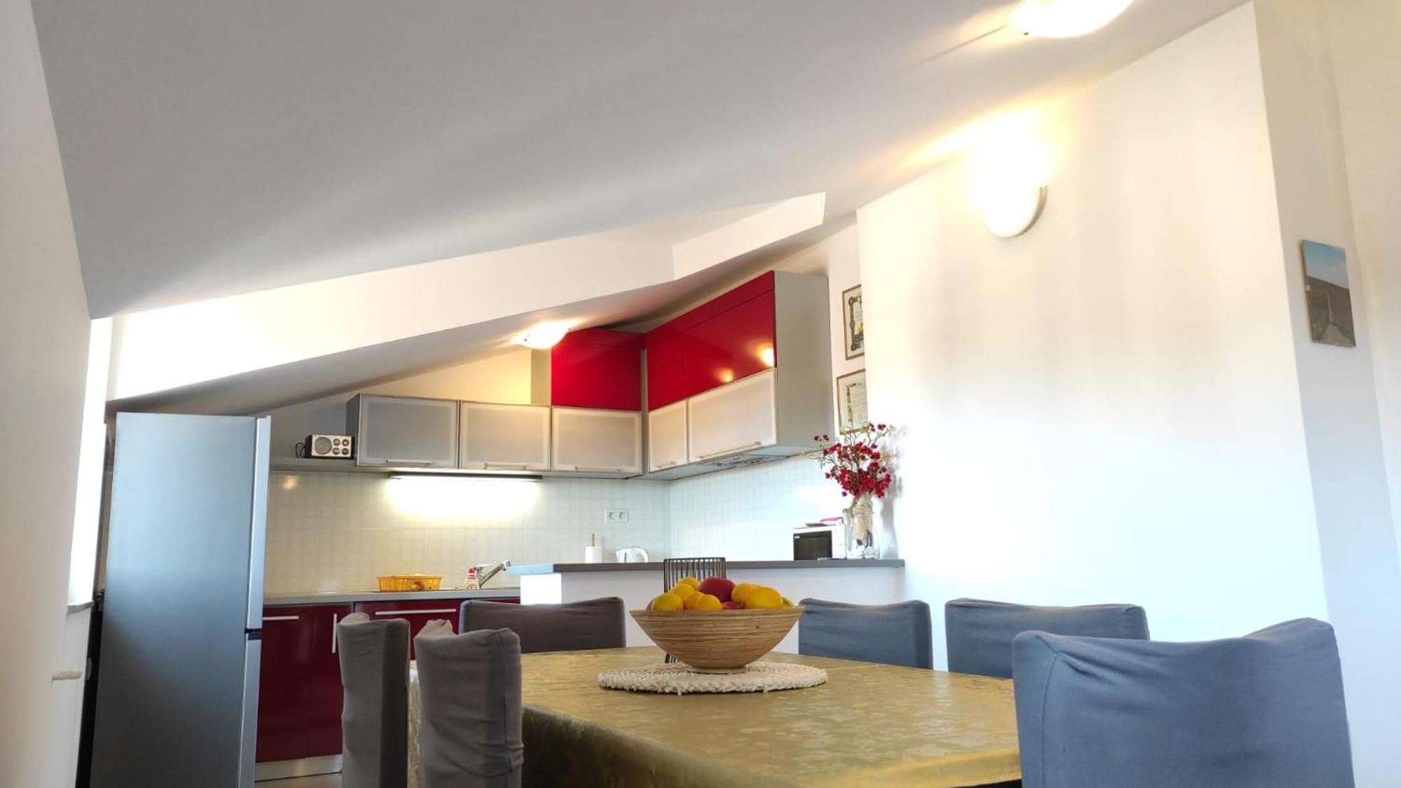 Luxury City Centre Apartment With Stunning View Omiš Zewnętrze zdjęcie