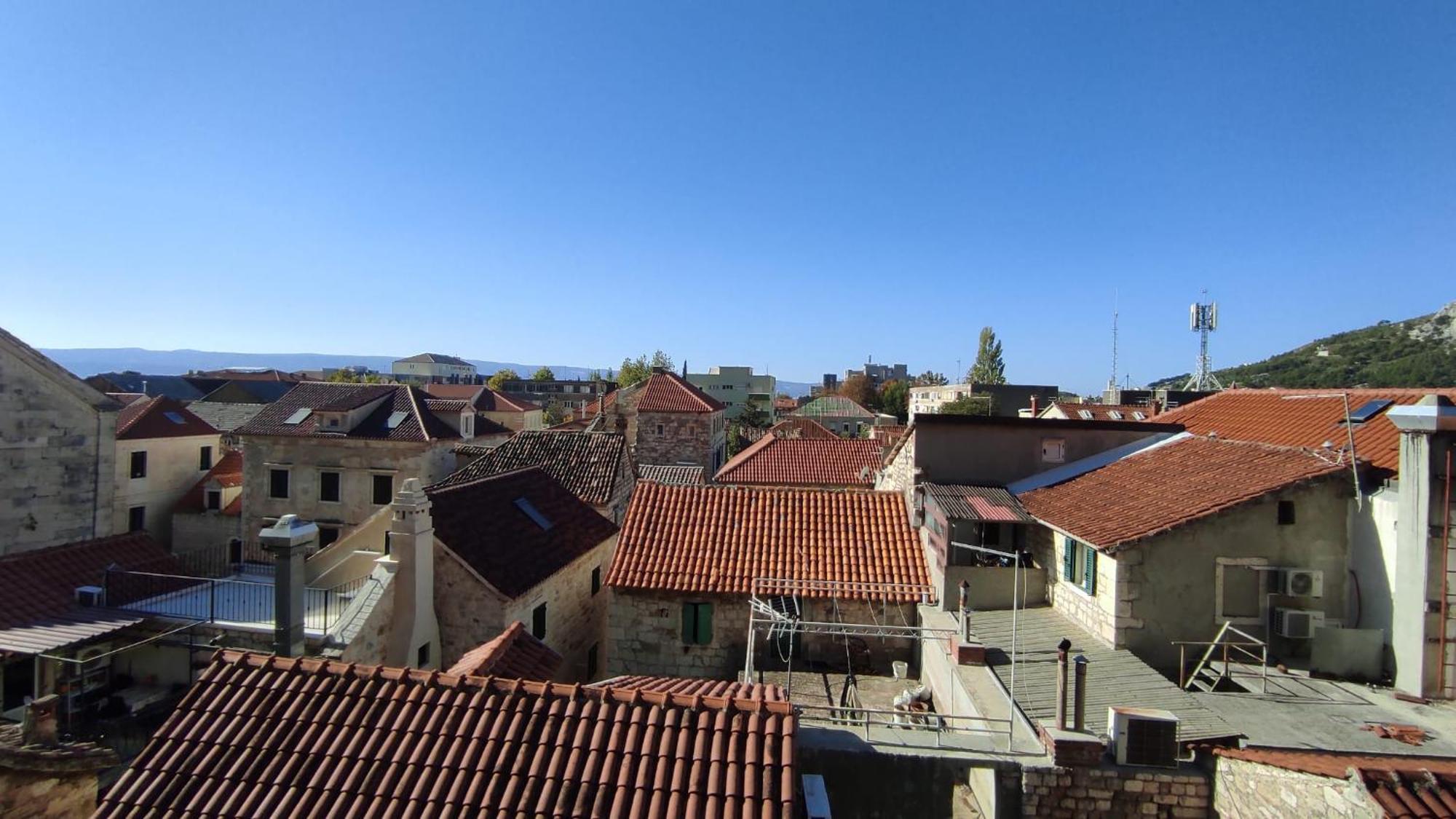 Luxury City Centre Apartment With Stunning View Omiš Zewnętrze zdjęcie